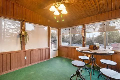 Exterior - 5 Jerome Ave, Warwick, RI 02889 photo 5 of 10