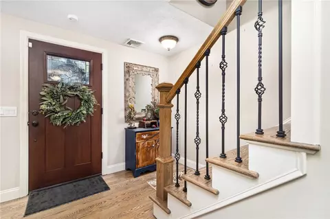 Entry Way - 5 Jerome Ave, Warwick, RI 02889 photo 2 of 2