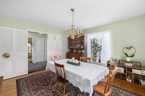Dining - 2 Lansdowne Rd, Warwick, RI 02888 photo 3 of 4