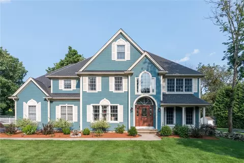 6 Geddes Farm Ln, Cumberland, RI 02864