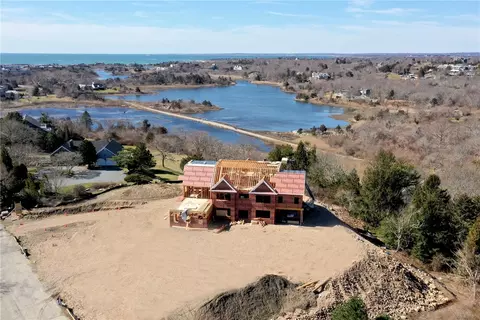 11 Ocean Heights Rd, Newport, RI 02840