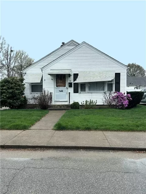 58 Frankfort St, Cranston, RI 02910