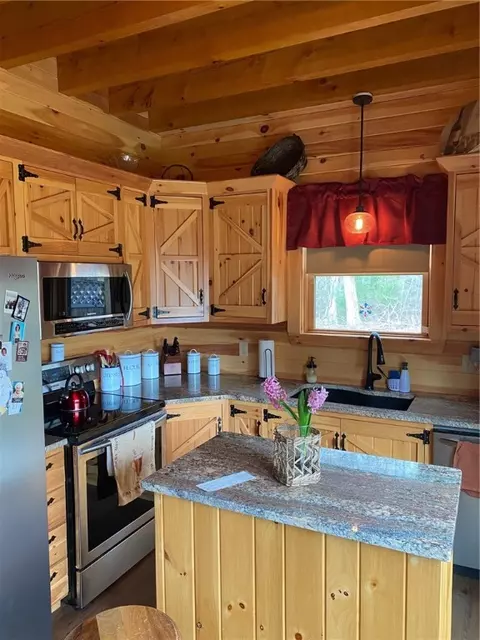 Kitchen - 162 Indian Trail Trl, Glocester, RI 02814 photo 2 of 2