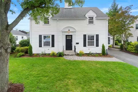 8 Louise Ave, East Providence, RI 02916