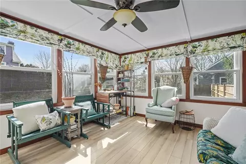 Exterior - 992 Main St, Warren, RI 02885 photo 5 of 11