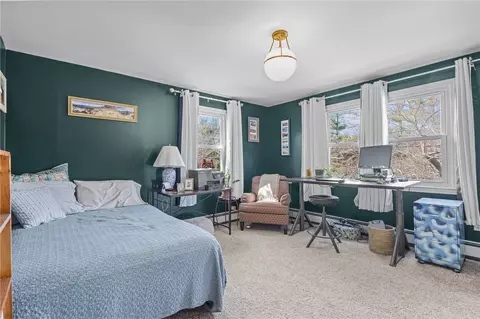 Bedroom - 992 Main St, Warren, RI 02885 photo 6 of 7