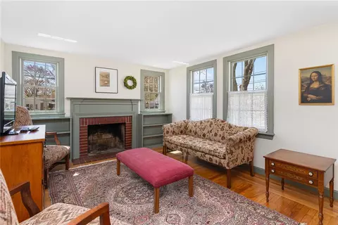 Living - 10 Enfield Rd, Warwick, RI 02886 photo 2 of 4