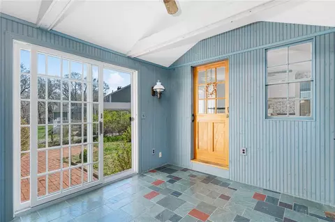 Other - 10 Enfield Rd, Warwick, RI 02886 photo 2 of 10