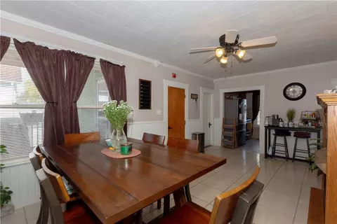 28 Emerson St, Woonsocket, RI 02895 photo 8