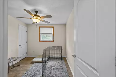 Bedroom - 87 Barton Ave, Warwick, RI 02889 photo 6 of 8