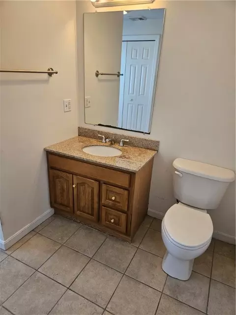 Bath - 8 Carol Ct, Fall River, MA 02720 photo 1 of 7