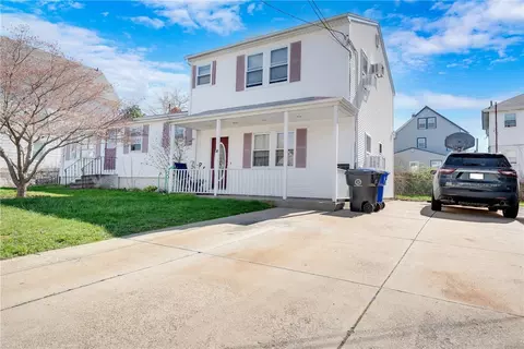 24 Brown St, East Providence, RI 02914