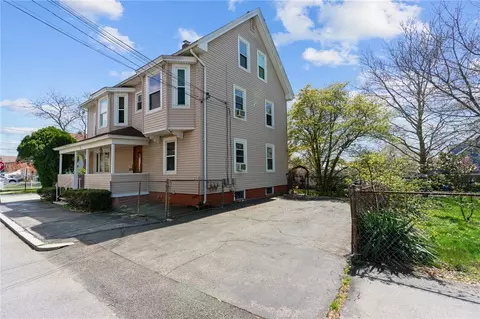 171 Leonard Ave, East Providence, RI 02914