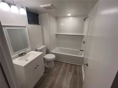 Bath - 51 Staples Ave, Warwick, RI 02886 photo 2 of 2