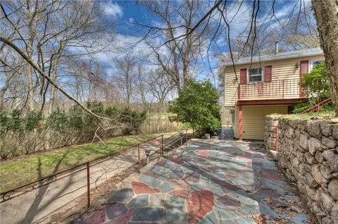 Exterior - 1 Pine Edge Ct, Warwick, RI 02889 photo 12 of 13