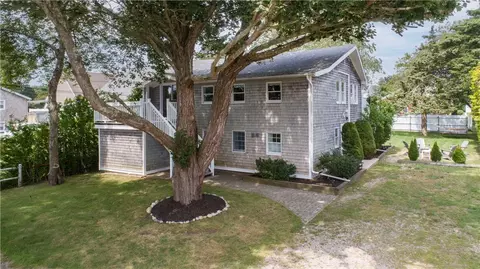 Exterior - 6 Richmond Dr, Westerly, RI 02891 photo 2 of 14