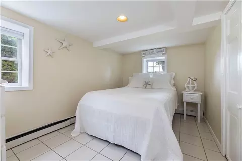 Bedroom - 6 Richmond Dr, Westerly, RI 02891 photo 6 of 6
