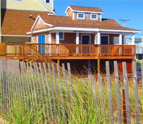 Exterior - 6 Richmond Dr, Westerly, RI 02891 photo 11 of 14
