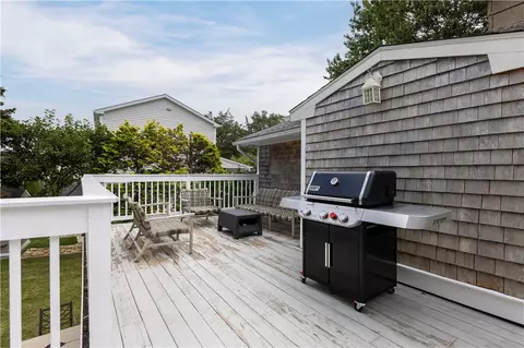 Exterior - 6 Richmond Dr, Westerly, RI 02891 photo 6 of 14