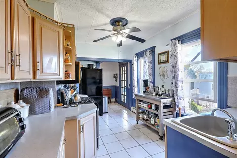 34 Highland Ave, Westerly, RI 02891 photo 29