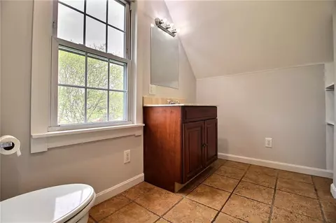 41 Clark St, Westerly, RI 02891 photo 17