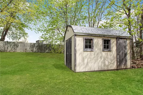 41 Clark St, Westerly, RI 02891 photo 19
