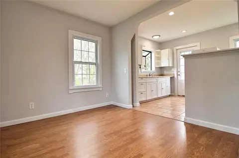 41 Clark St, Westerly, RI 02891 photo 12