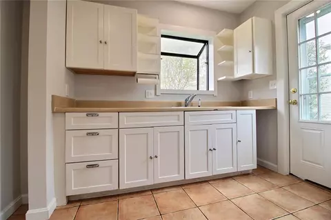 41 Clark St, Westerly, RI 02891 photo 10
