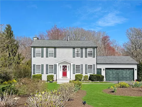 48 Polo Dr, North Kingstown, RI 02874