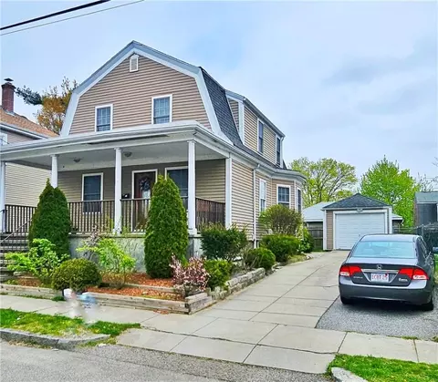 26 Richard St, Cranston, RI 02910