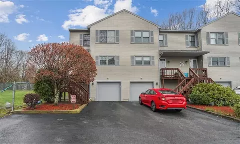 1603 Plainfield Pike #F1, Johnston, RI 02919