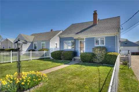 163 Orient Ave, Pawtucket, RI 02861