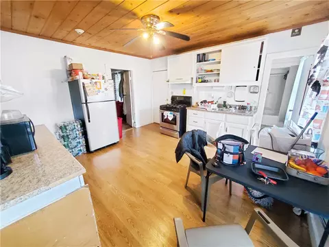 186 High St, Woonsocket, RI 02895 photo 30