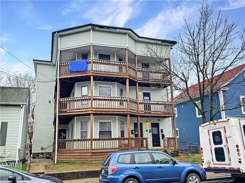 186 High St, Woonsocket, RI 02895