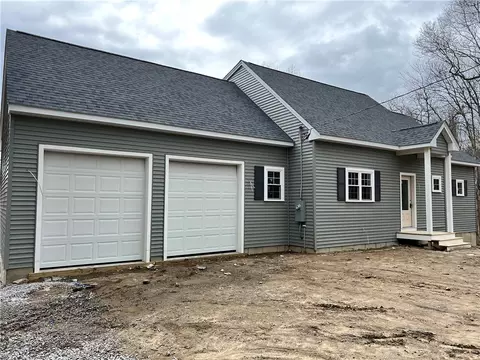45 Jeannette Ct, Exeter, RI 02822