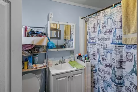 Bath - 58 Paradis Ave, Woonsocket, RI 02895 photo 4 of 4
