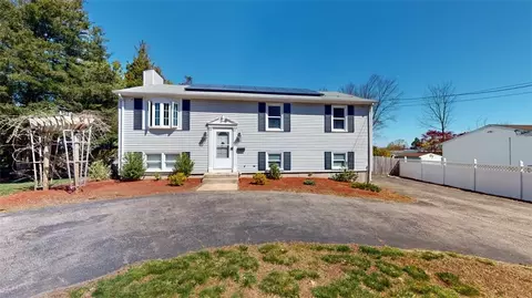 145 Woodside Ave, Coventry, RI 02816