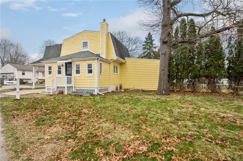85 Bend St, Warwick, RI 02889 photo 29