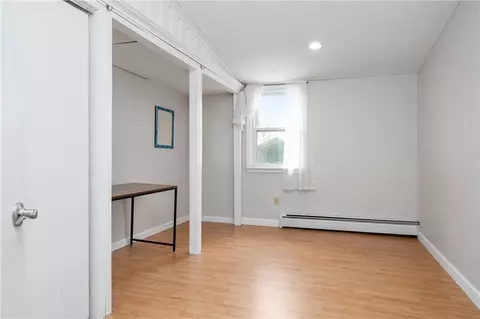 85 Bend St, Warwick, RI 02889 photo 10