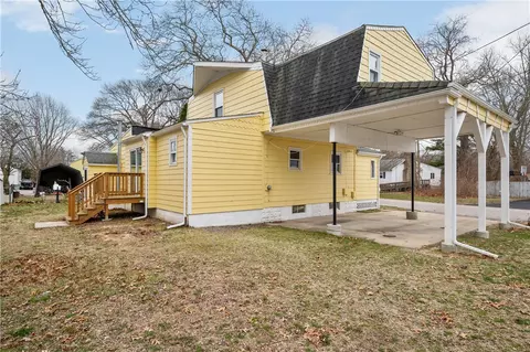85 Bend St, Warwick, RI 02889 photo 31