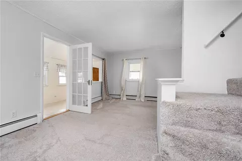 85 Bend St, Warwick, RI 02889 photo 11