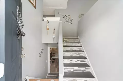 Entry Way - 90 Webb Ave, Warwick, RI 02889 photo 1 of 4