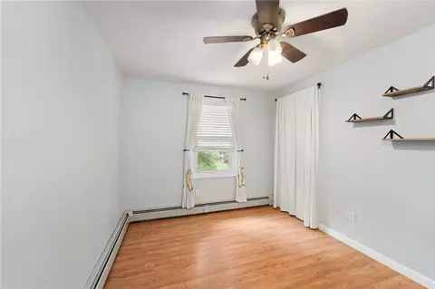 Bedroom - 90 Webb Ave, Warwick, RI 02889 photo 4 of 5