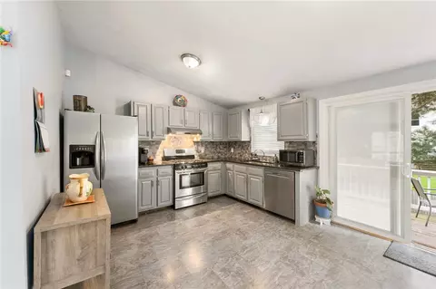 Kitchen - 90 Webb Ave, Warwick, RI 02889 photo 1 of 3