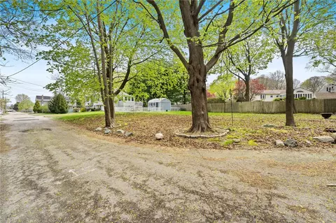 Exterior - 90 Webb Ave, Warwick, RI 02889 photo 6 of 10