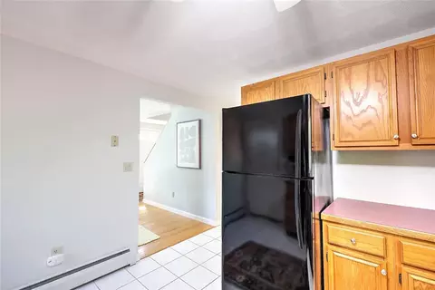 2 Central Ct, Warren, RI 02885 photo 14
