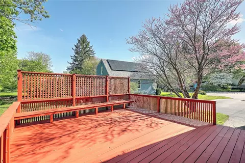 2 Central Ct, Warren, RI 02885 photo 31