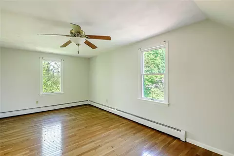 2 Central Ct, Warren, RI 02885 photo 27