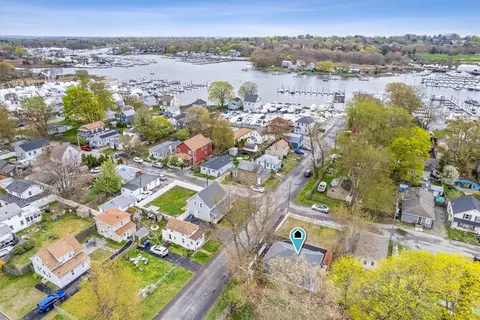 View/Area - 53 Huron St, Warwick, RI 02889 photo 3 of 4