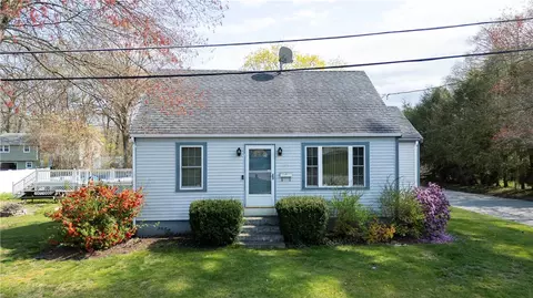 134 Aubin St, Woonsocket, RI 02895